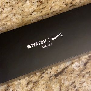 Nike Apple Watch Series 3